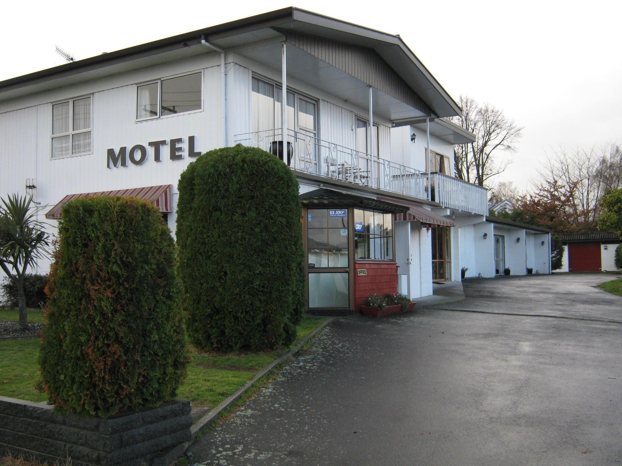 Adelphi Motel Taupo Exterior photo